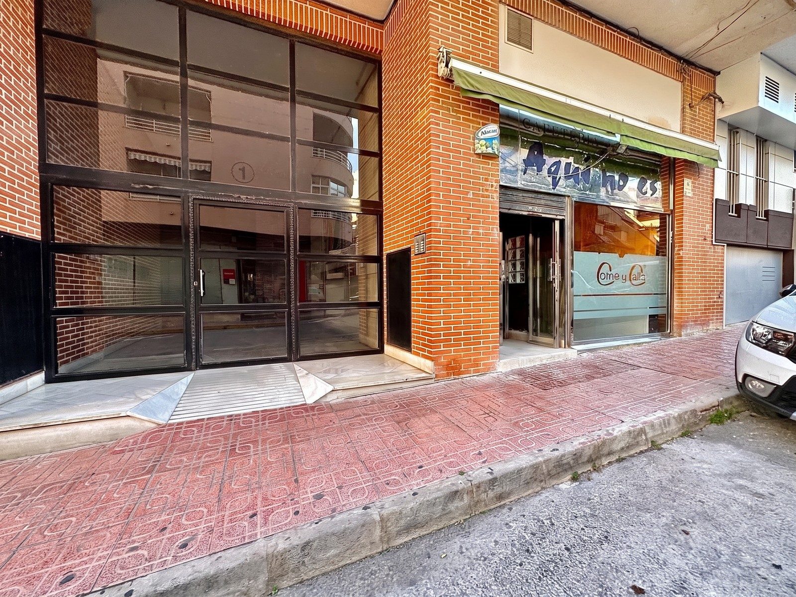 Boutique de vinos: Fachada